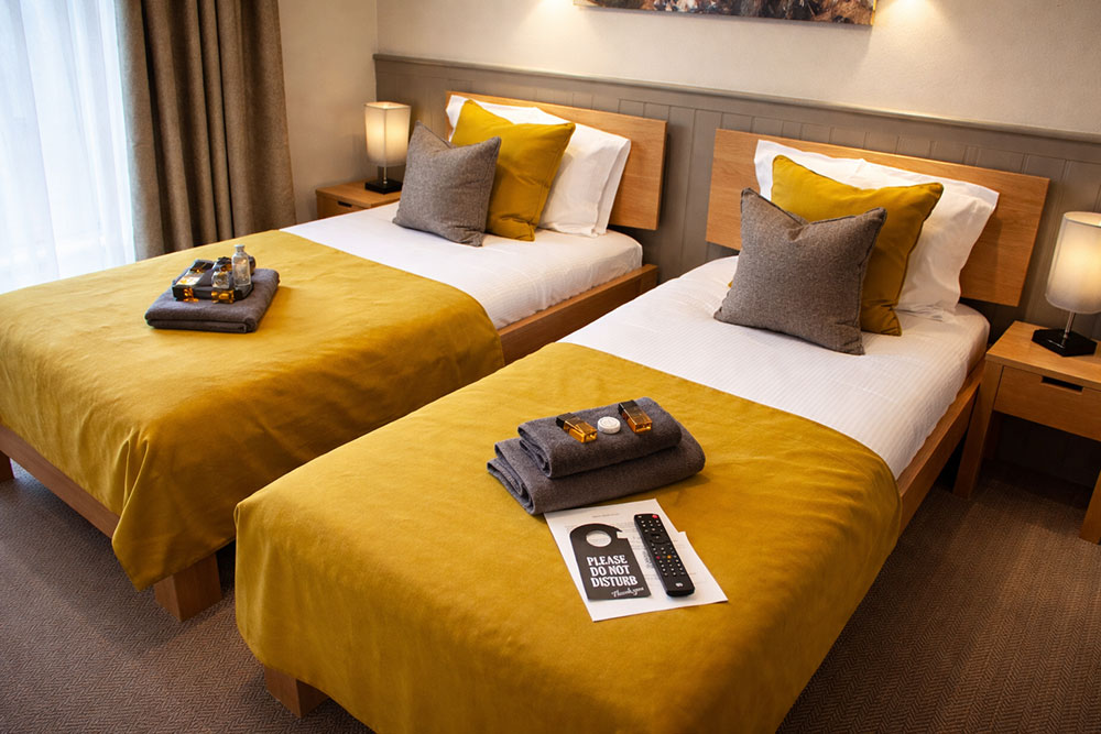 Twin-Room